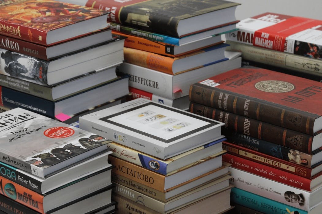 Mendalami Manfaat Membaca Buku bagi Peningkatan Kualitas Belajar